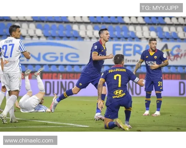 那不勒斯狂胜巴萨5-1帽子戏法点燃国王杯激情瞬间回顾